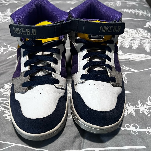 Nike Air Mogan Mid Premium - Picture 16 of 16